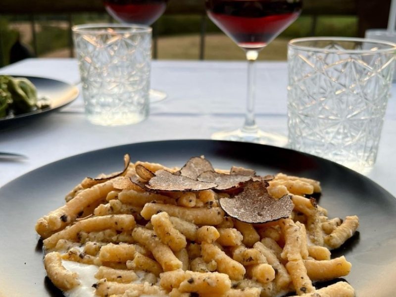 Passatelli di Romagna con tartufo & Parmigiano Reggiano I passatelli della tradizione con Parmigiano Reggiano e tartufo